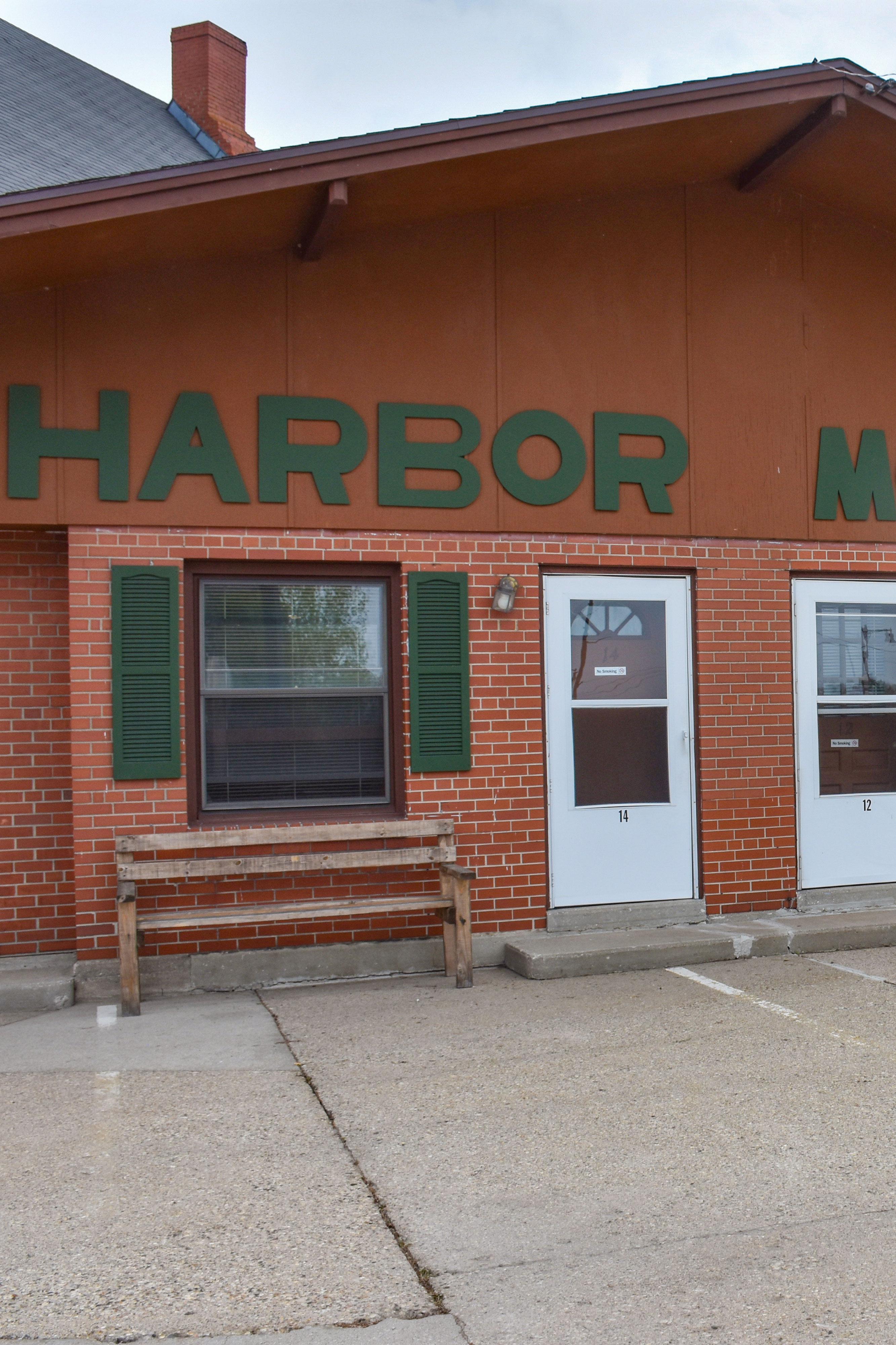 Harbor Motel