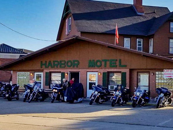 Harbor Motel